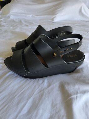 Melissa | Black Platform Slingback Sandals
